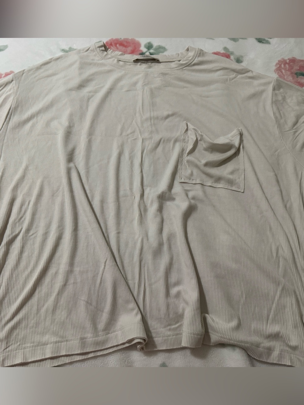 Zenana Outfitters Short Sleeve Ribbed Pocket Tee in Cream